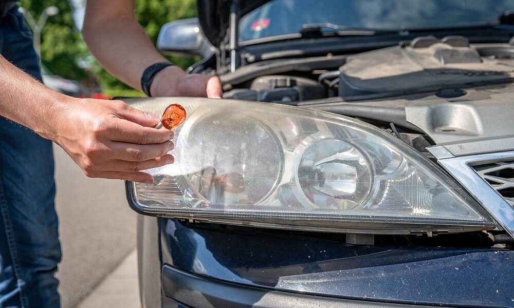 Veelvoorkomende Problemen met Koplampen en Hoe Je Ze Oplost