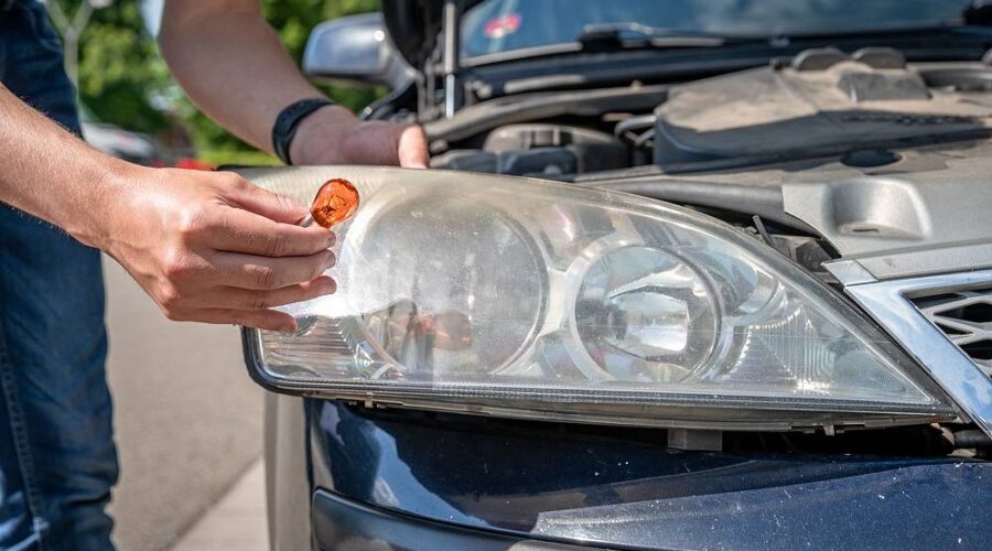 Veelvoorkomende Problemen met Koplampen en Hoe Je Ze Oplost